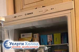 BOSCH KGN39XK11R внутри