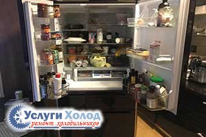 Холодильник HITACHI R-C6800U внутри